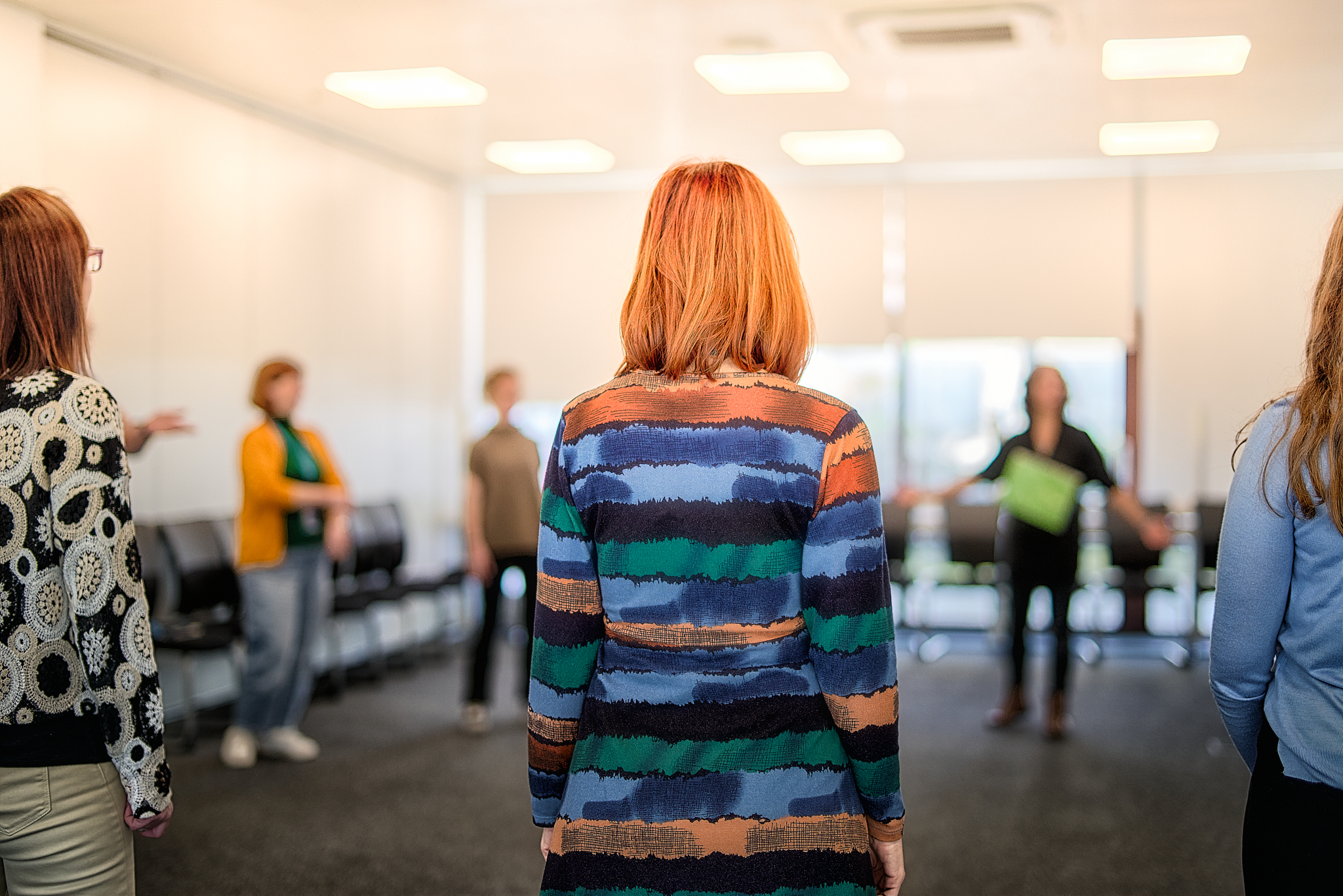 Joana Lisboa, vocal coach and professional singer, conducting a workshop on vocal technique and performance skills.