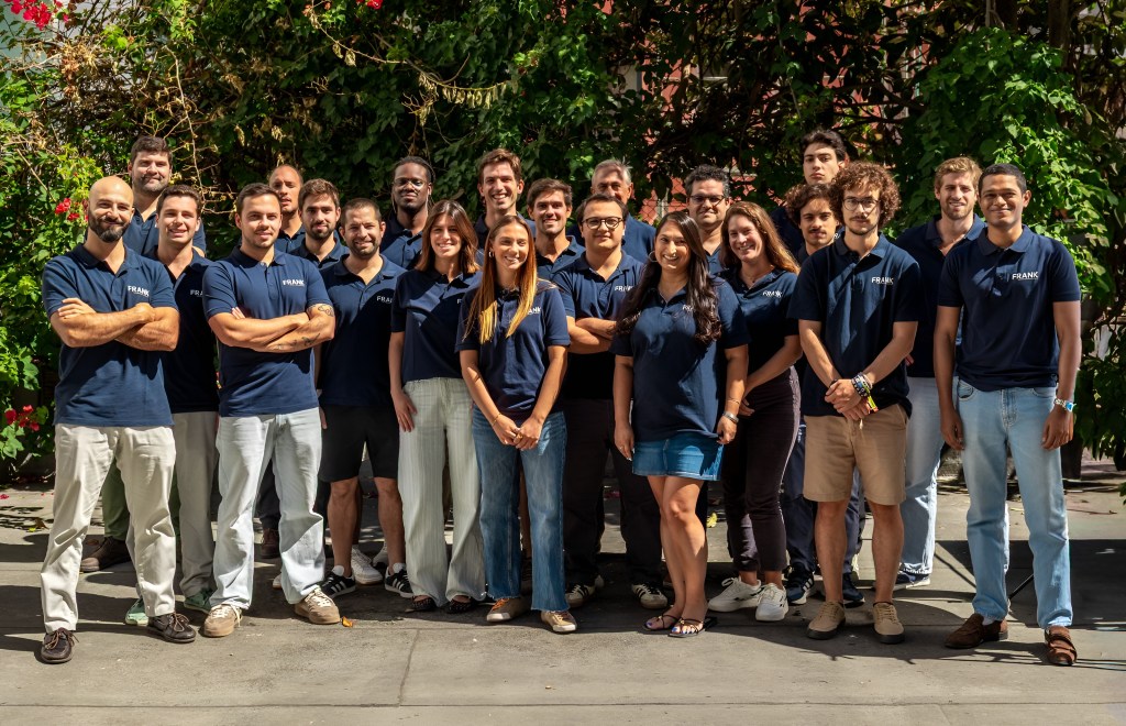 FRANK raises €2.9M to automate insurance back-office work 